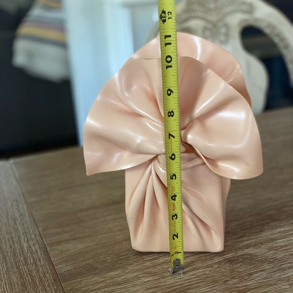 Vintage 1980s C.T. Design’s Pink Plastic Square Tissue Box Holder - Picture 11 of 14